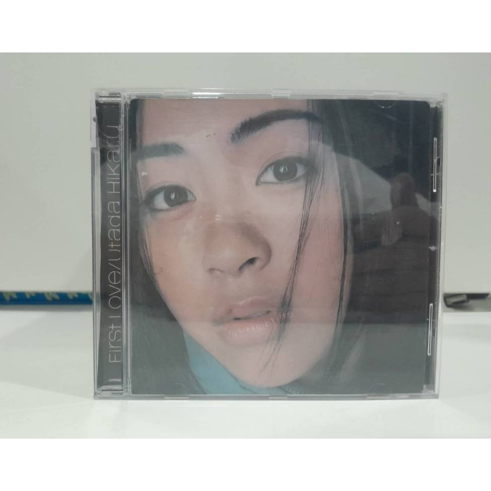 1  CD MUSIC ซีดีเพลงสากล  First Love  Utada Hikaru   First Love  Utada Hikaru(C12B14)
