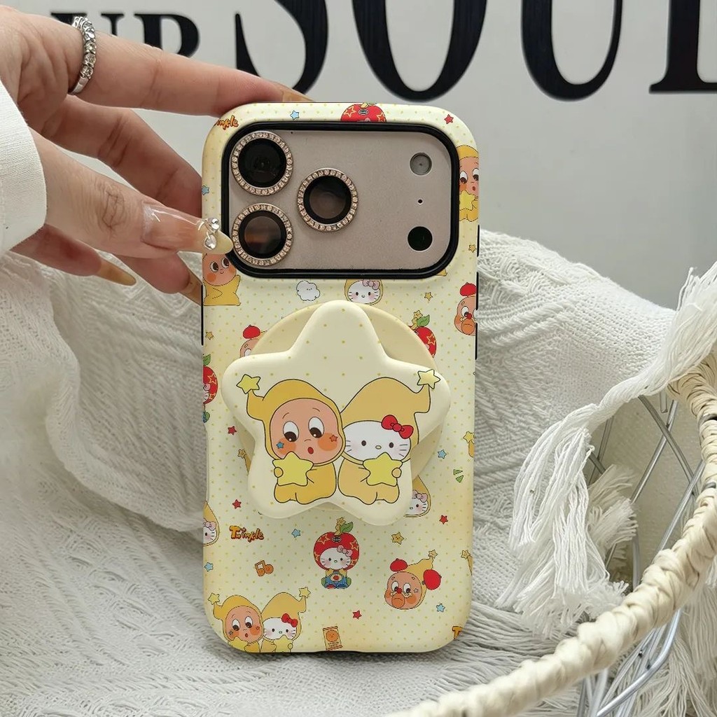 Person Holding the Stars รูปแบบ Star Kickstand เคสป้องกันสําหรับ iPhone 11 12promax 13pro15pro 15promax 14 14promax 14pro 16 pro max 16 plus 17 17promax two in one case