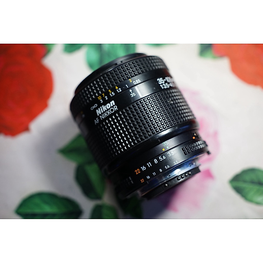 Nikon 35-105mm 3.5-4.5 D