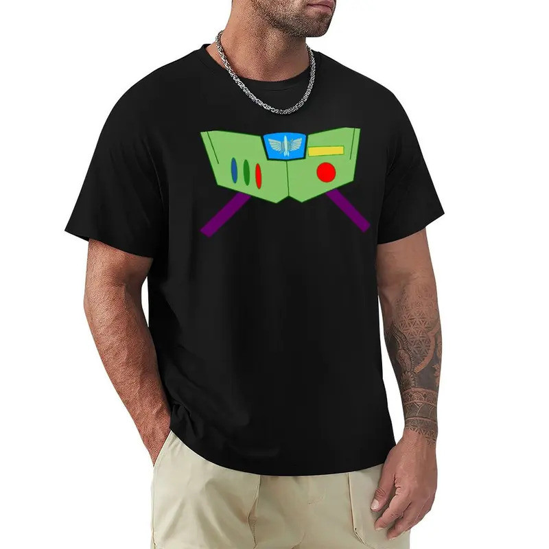 เสื้อยืดลาย Buzz Lightyear ในชุดอวกาศจาก Toy Story ดีไซน์มินิมอล ขาวดำ แบบคู่รัก มีไซส์ S-5XL