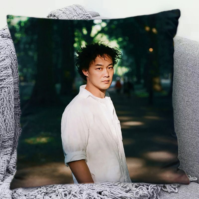Eason eason Chan หมอน Star รูปแบบสองด้านหอพักหอพักเตียงสแควร์หมอนเบาะของขวัญวันเกิด 30.5g
