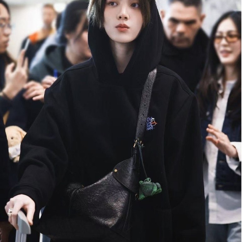 เสื้อกันหนาวมีฮู้ด สไตล์.ormKornnaphat Chen Meiling สำหรับฤดูกาลใบไม้ร่วงและหน้าหนาว