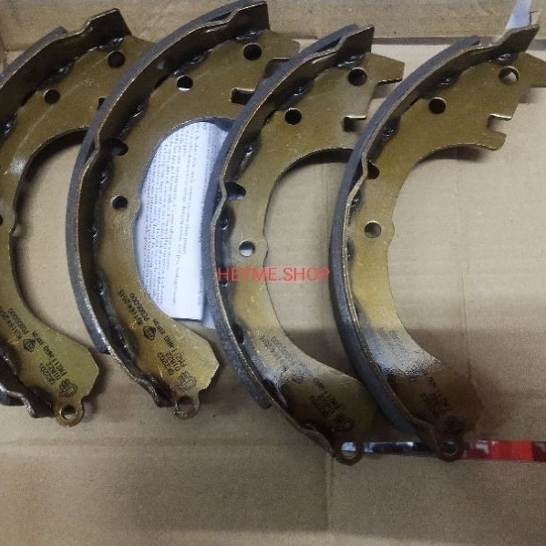 TOYOTA KE20/KE30/KE70 รองเท้าเบรกหลัง(K-2203)