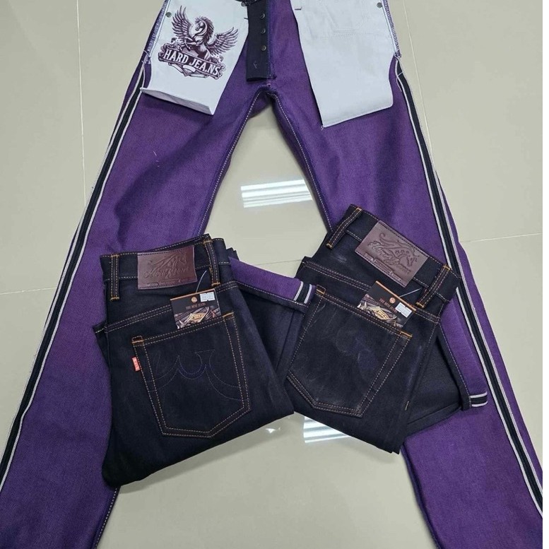 กางเกงยีนส์18ozฮาร์ทยีนส์purple ผ้าหลังสีม่วงindigoผ้าริมแดงมีทรงกะบอกตรง