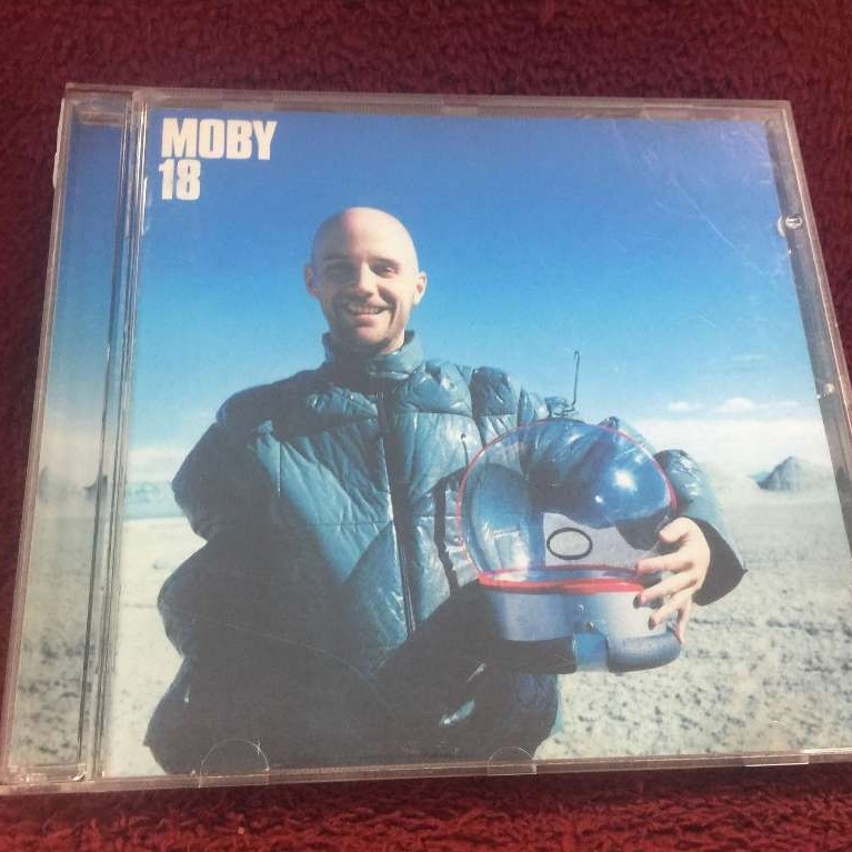CD Moby – 18 สภาพตามรูปปก ZA300-120
