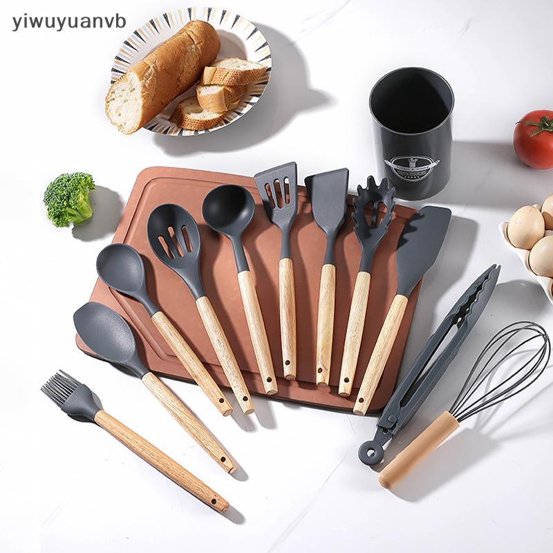 Yiwuyuanvb] ชุดเครื่องครัวด้ามไม้ 12 ชิ้นพร้อมซิลิโคนทนความร้อน Non-Scratch และ Bpa ฟรีใหม่