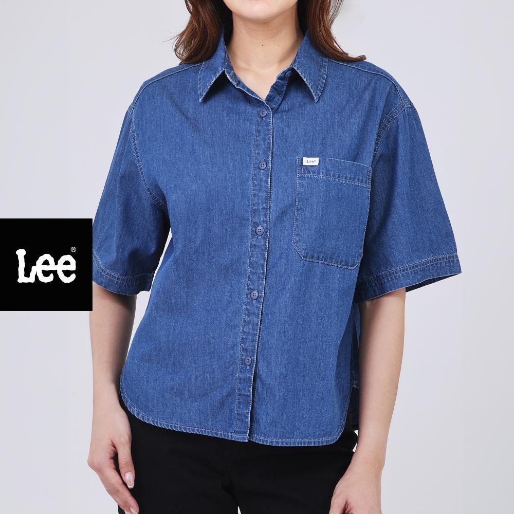 LEE เสื้อเชิ้ตแขนสั้นผู้หญิง รุ่น LE S226WSHIF22 สียีนส์กลาง