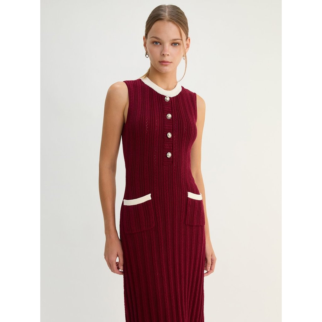 [Pomelo] เดรสยาวผ้าถักขอบสีตัดกัน / Knit Midi Dress with Contrast Trim