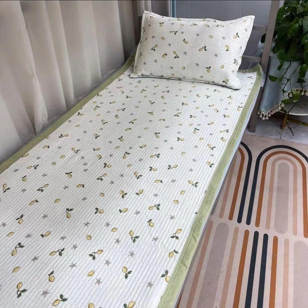 [จํากัดเวลา Seckill] Four Seasons Washable College Student Single Bed Sheet Bed Cover Quilted Anti-s