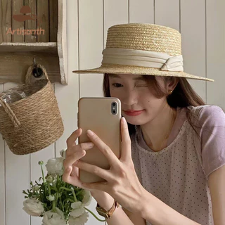 ส่งเร็ว💥หมวกสานปีกกว้างป้องกันแดดสำหรับผู้หญิงหมวกสานทรงเค้กตกแต่งริบบิ้นแฟชั่นฤดูร้อนกันแดดเหมาะกับเดินชายหาด.COD