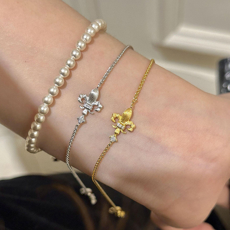 Iris Brushed Bracelet Retro Palace Style Light Luxury All-Match Fashion Single Product Flower Hand J