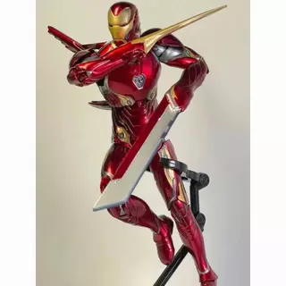 Marvel Avengers Iron Man รูป Cool Weapon Deluxe ชุดเดสก์ท็อปอินเทรนด์เล่นตกแต่งกล่องปริศนา