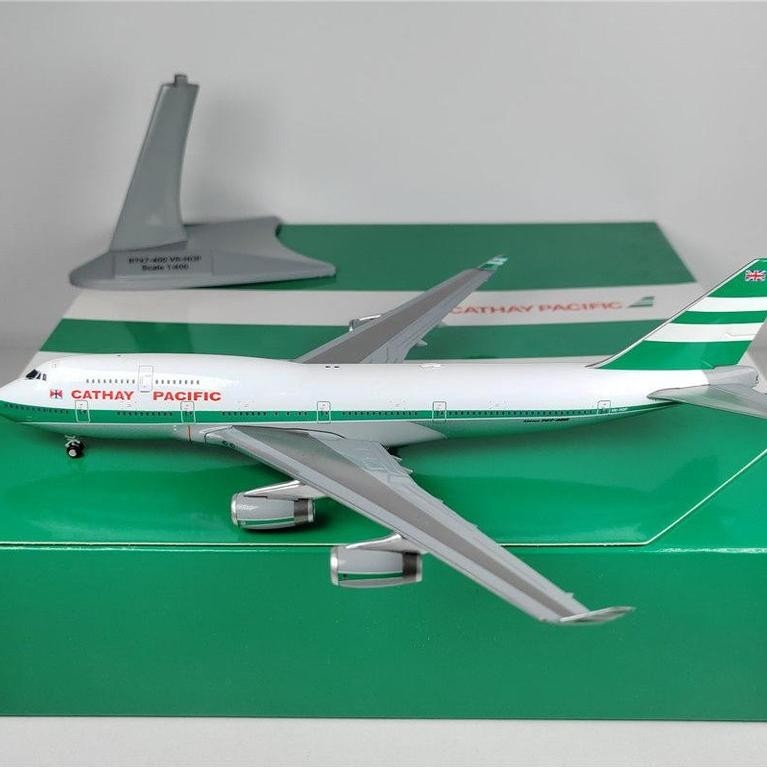 เวอร์ชันอย่างเป็นทางการไม่มีเสาอากาศ JC OEM Rash 1: 400 Cathay Pacific Airlines B747-400 VR-HOP Allo