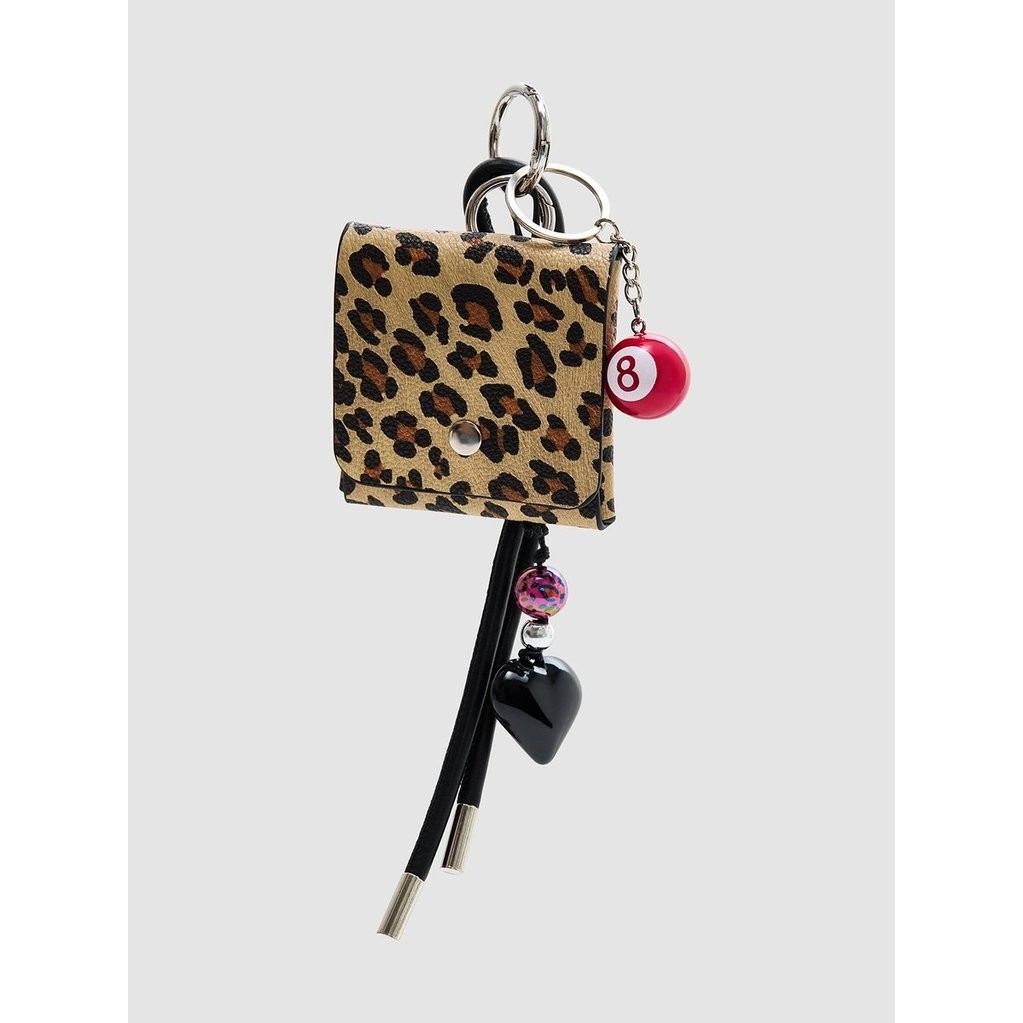 [Pomelo] ชุดพวงกุญแจรูปหัวใจ กระเป๋าเล็กลายเสือดาว / Leopard Charm Heart Keyring Set