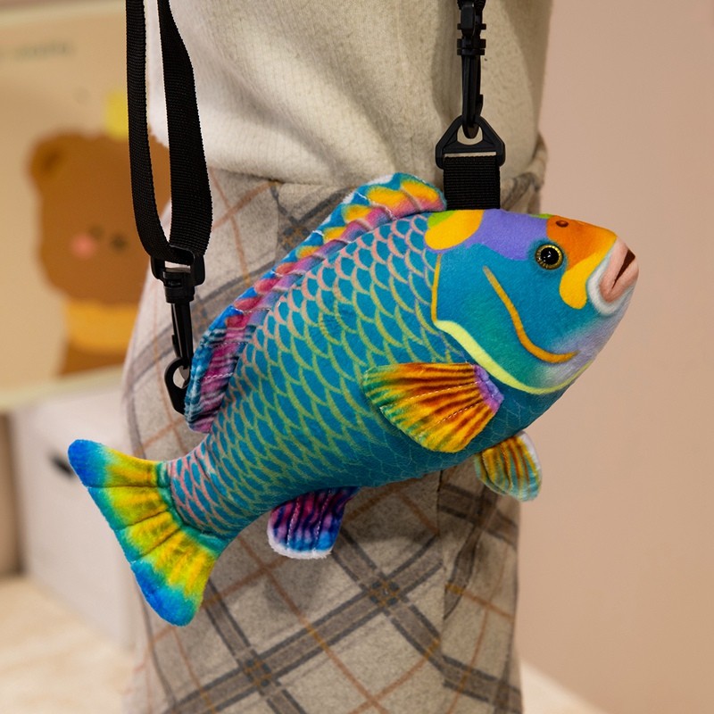 Cross-Border จําลองปลา Crucian ปลาคาร์พ Koi Parrot Beak Fish Plush Street กระเป๋าเด็กที่ไม่ซ้ํากัน C