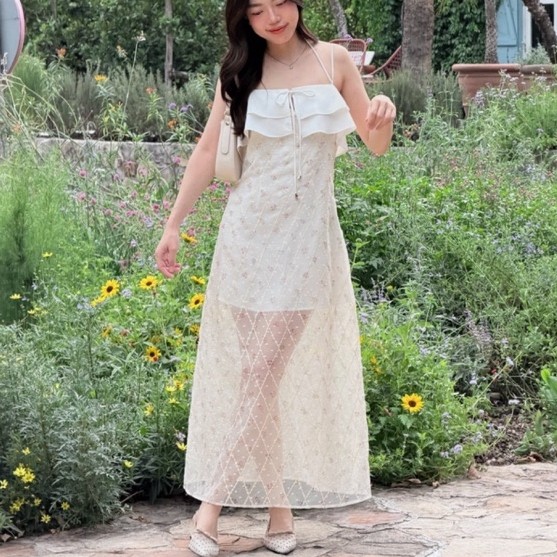 TheBlancPale : Marilyn dress เดรสผ้าซีทรู ทรงคุณหนูแสนสวย มีซับในให้ในชุดนะค้า สวยผู้ดีมาก