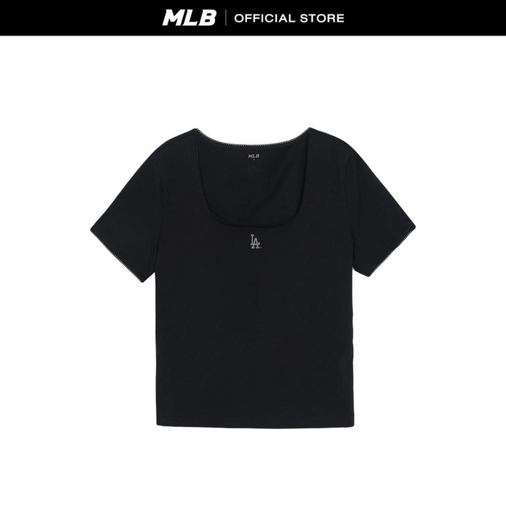 MLB เสื้อยืด ผู้หญิง Basic Lace Square Neck Slim Semi Crop T-Shirts รุ่น 3FTSB5263 07BKS สีดำ