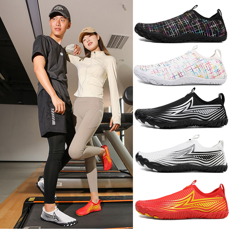 รองเท้าออกกําลังกายในร่มผู้ชายน้ําหนักเบา Shock-Absorbing Gym รองเท้าพิเศษ Home Shock-Absorbing ข้าม