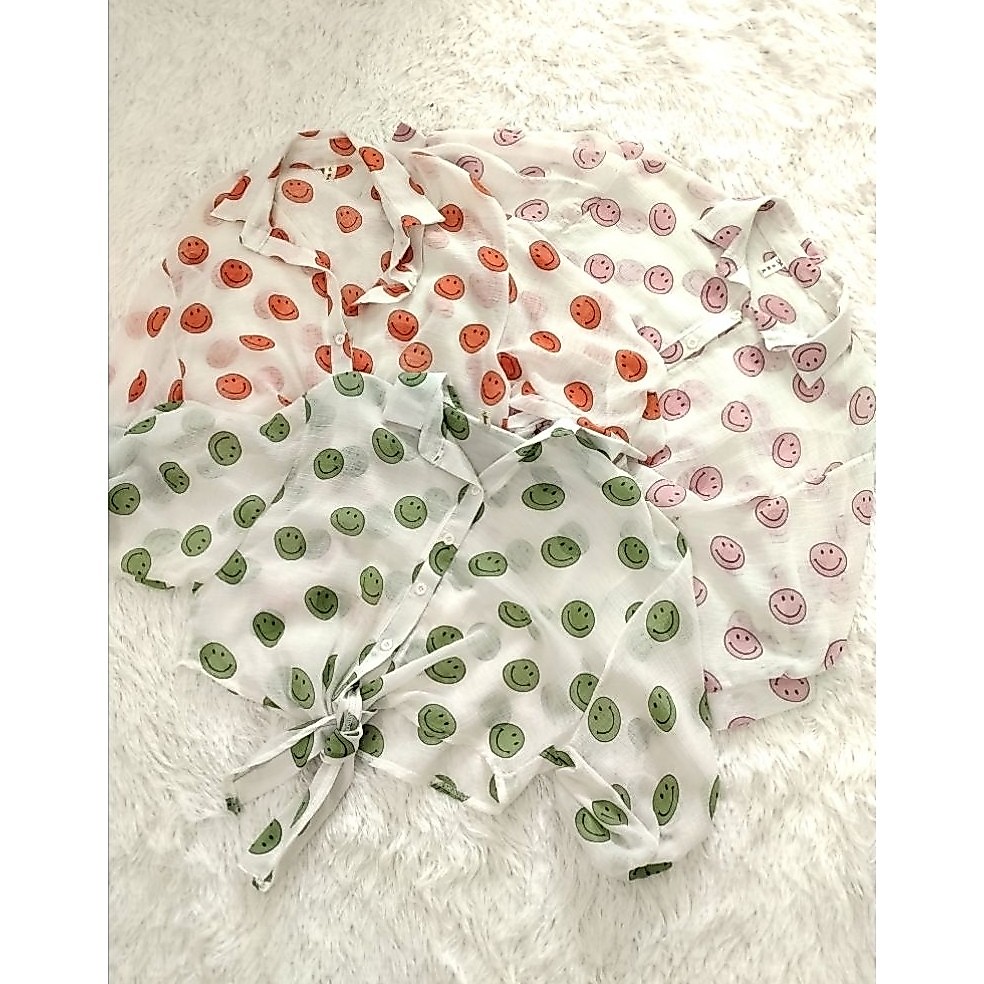 เสื้อมือ1 SALE อก32-36เสื้อผ้าซีฟองลายยื้ม ลายจุด