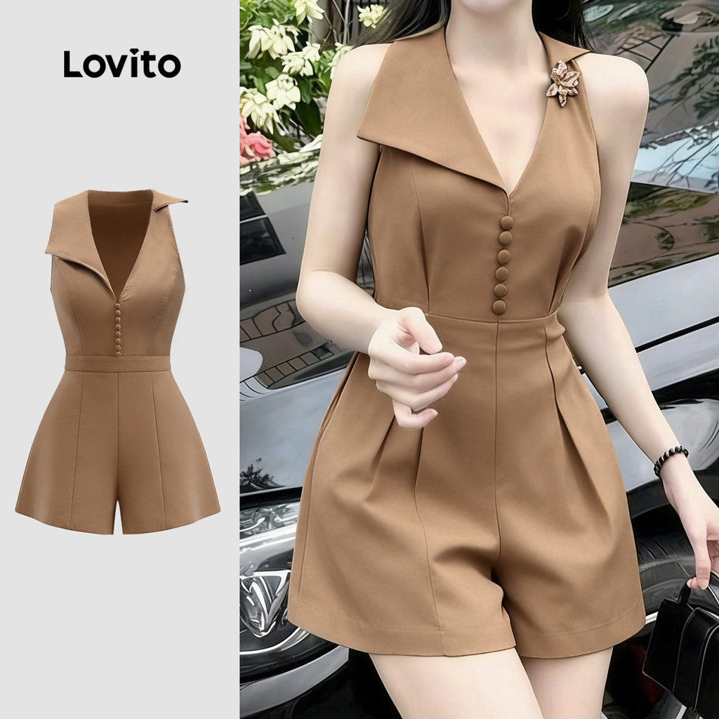(NEW) Lovito  จั๊มสูทสีกากีหัวเข็มขัดโลหะทรงไม่สมมาตรหรูหราสําหรับสุภาพสตรี เหมาะสําหรับฤดูใบไม้ผลิ/ฤดูร้อน LK4ED1648