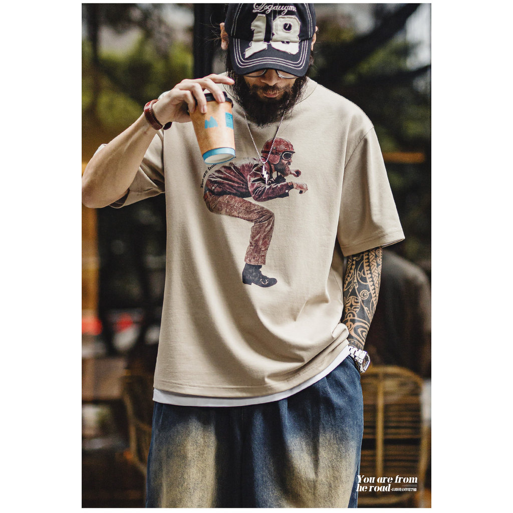 อาหาร ชุดทํางาน เสื้อเชิ้ตแขนสั้นพิมพ์ลายรถจักรยานยนต์ย้อนยุคอเมริกันพร้อมดีไซน์คอกลมและหลวมเสื้อยืดลําลองสําหรับผู้ชายในฤดูร้อน