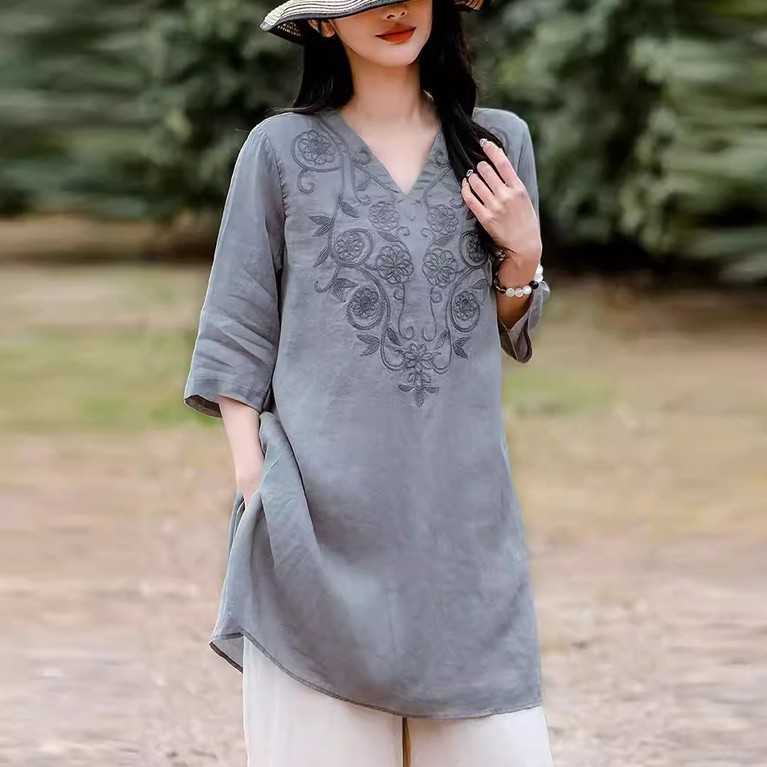 CP High-End เสื้อผู้หญิงฤดูร้อนสไตล์ใหม่สไตล์ศิลปะลดอายุ All-Match ขนาดใหญ่หลวมสบายๆ Embroider