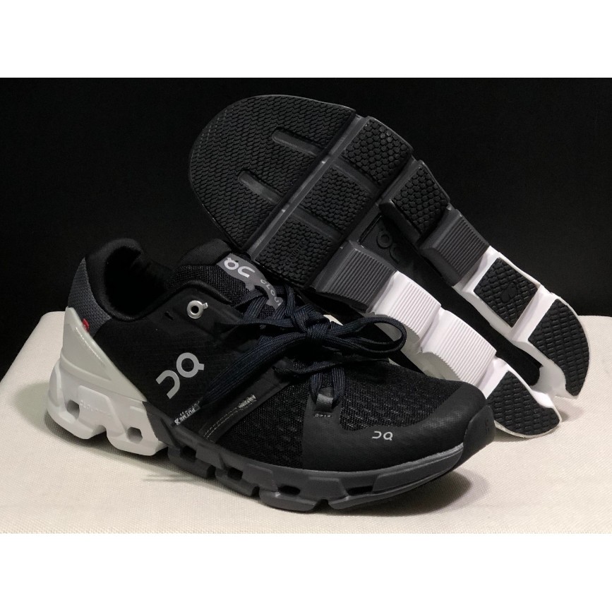 On Cloudflyer 4 รองเท้าวิ่ง Low-Top Unisex L83E