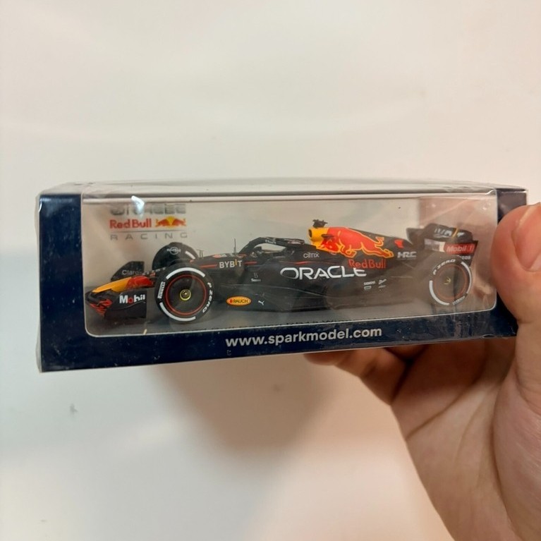 [มาใหม่เดือนพฤษฎี] Vista Pan Red Bull RB18 spark 43 Scale Racing Car Model F12022 Miami Awards Winni