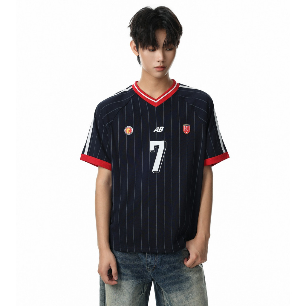 Suikone เสื้อยืดผู้ชายแขนสั้นอเมริกันอินเทรนด์ลายคอวีคุณภาพสูง unisex jersey — صورة 8