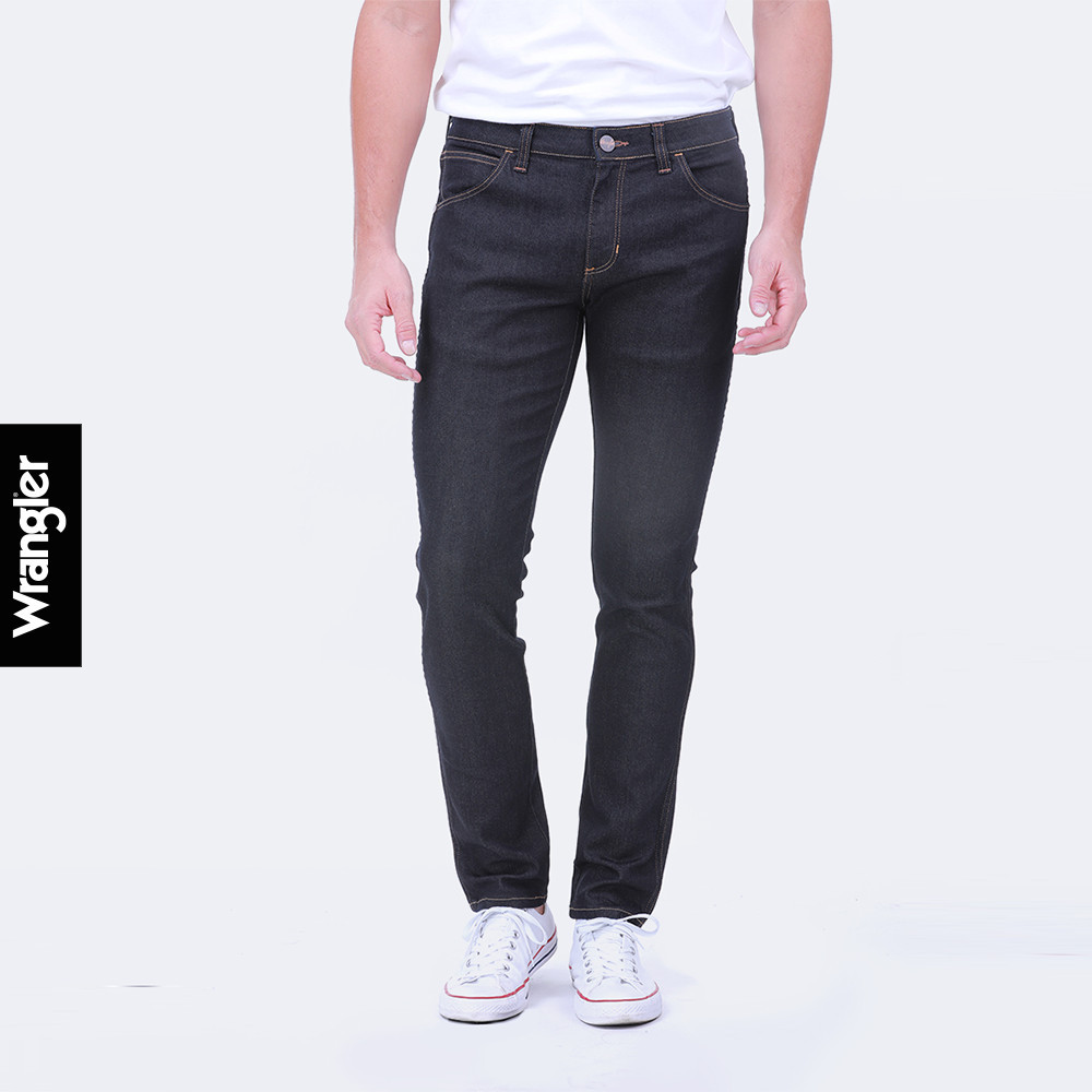 WRANGLER กางเกงยีนส์เอวต่ำทรงรัดรูป BRYSON รุ่น WR WR14X23N แรงเลอร์ กางเกงยีนส์ เสื้อผ้าผู้ชาย กางเกงผู้ชาย DENIM