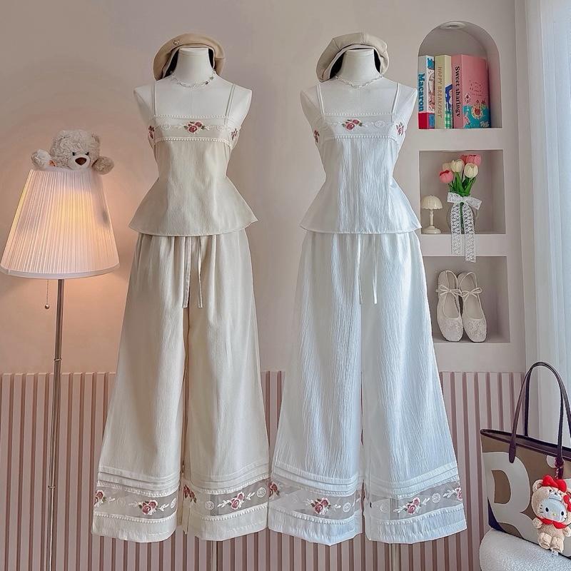 📍มี2ไซต์ Flower minimal เสื้อ และ กางเกง แต่งลูกไม้ปัก  (มีแบบเซต/แยกขาย)