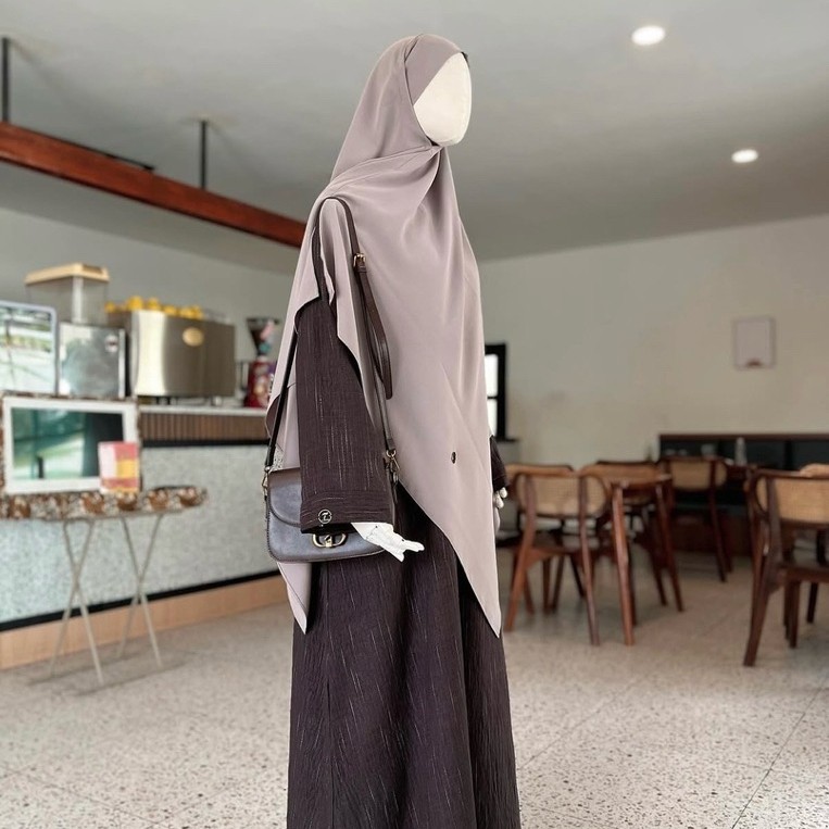 PL Rainbaya by Te Abaya สีน้ําตาล ไซส์ M Pb 135cm