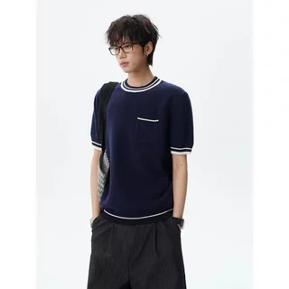 MIXSEVEN เสื้อผู้ชายแขนสั้นไหมพรมสีน้ำเงิน คอปกขาว มีกระเป๋าใบข้าง สไตล์เกาหลี ใส่งานได้ทุกโอกาส