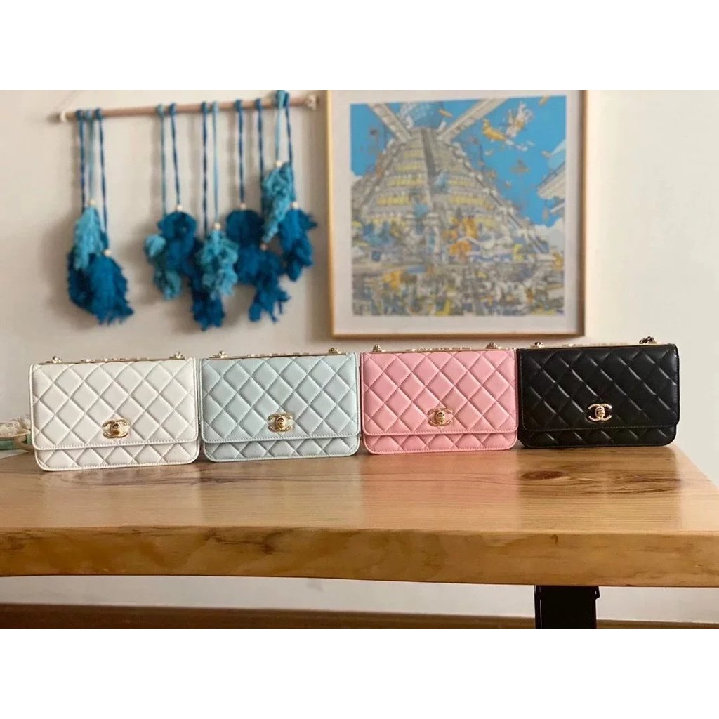 CHANEL woc กระเป๋าโซ่เคาน์เตอร์รุ่นล่าสุดชิปรุ่นเหล็กแผ่น Woc กระเป๋าโซ่เงิน Fortune กระเป๋าสะพาย Me