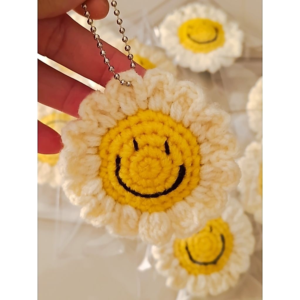ที่ห้อยดอกทานตะวันยิ้มสั่งซื้อ1ชุดได้3ชิ้น