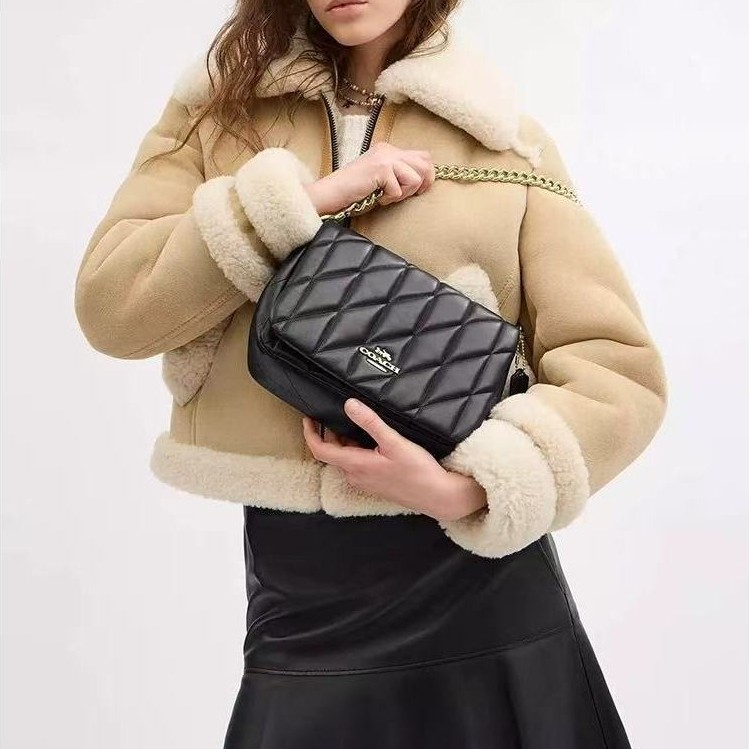 ใหม่ Ladies Quinn Bag Series Cloud Bag Shoulder Crossbody Handbag CY663