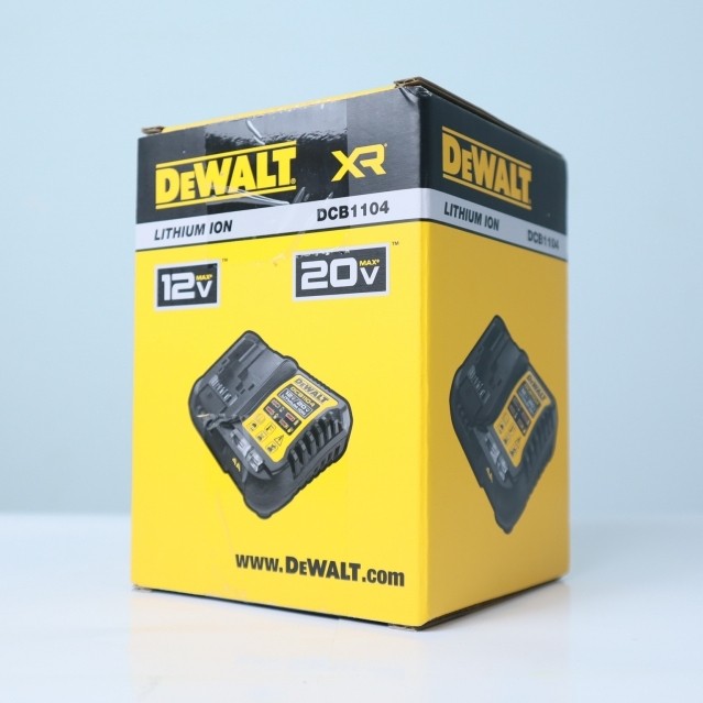 เครื่องชาร์จแบตเตอรี่ Dewalt ของแท้ DCB1102 & DCB1104 รับประกัน 12 เดือน
