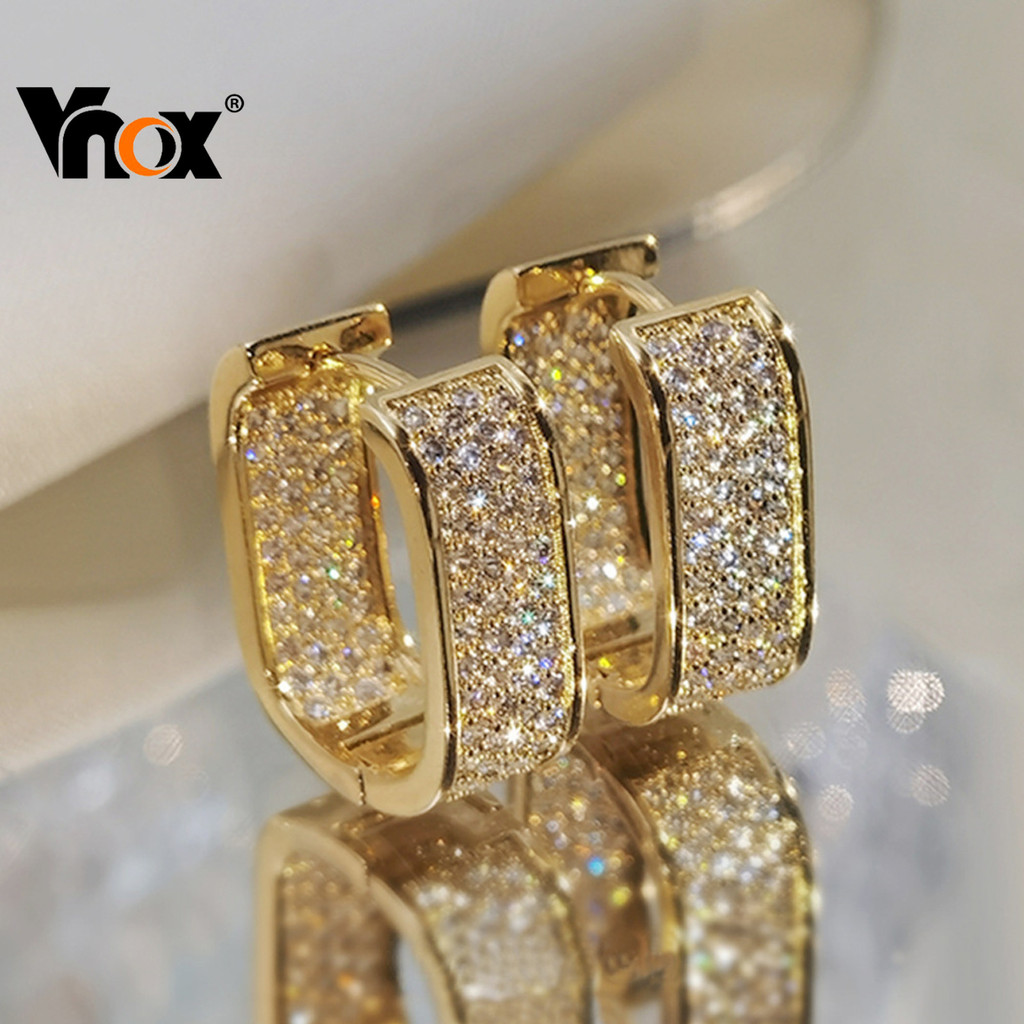 VNOX วีน็อกซ์ ต่างหูห่วงกว้างเพทายเต็มสีทองหรูหราสําหรับเธอการออกแบบที่ไม่ก่อให้เกิดภูมิแพ้ของขวัญอมตะสําหรับโอกาสพิเศษ