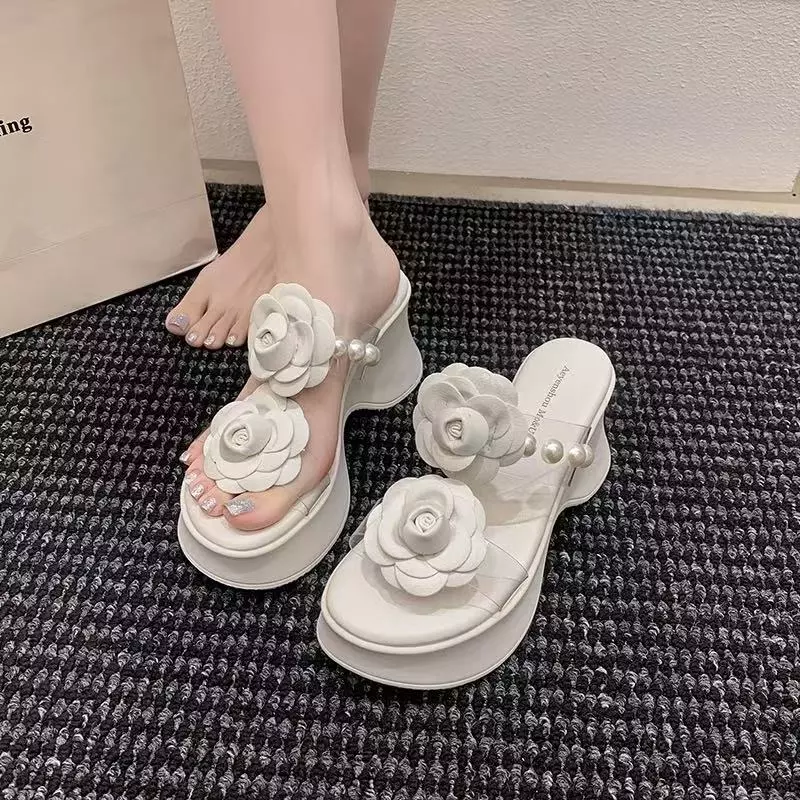 One for all พร้อมส่งจากไทย TX823 (แปดสองสาม) รองเท้าแตะส้นหนา หนา8cm ดอกกุหลาบมุก เพิ่มส่วนสูง ใส่เดรสสวย