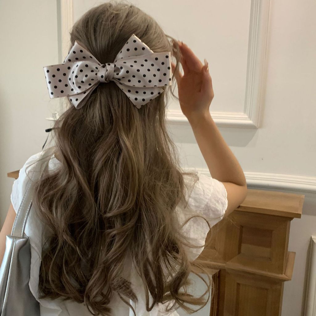 กิ๊บติดผมโบว์ผ้าซาตินลายจุดฝรั่งเศส Retro Gentle All-Match Classy Spring Clip