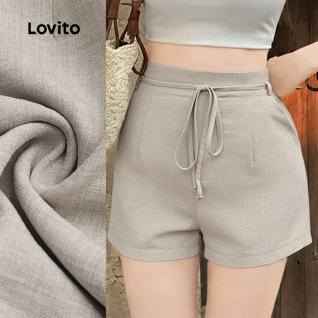 Lovito  กางเกงขาสั้นลําลองผู้หญิงแบบซิปมีเข็มขัดสําหรับฤดูใบไม้ผลิ/ฤดูร้อน สีคากิ L177ED301