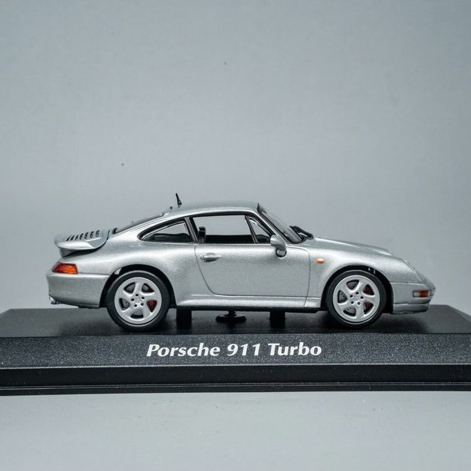 1/43 Mini Cut Porsche 993turbo ปีสินค้ากล่องเดิมที่เก็บรักษาไว้ Silver Default Measles จัดส่งฟรี