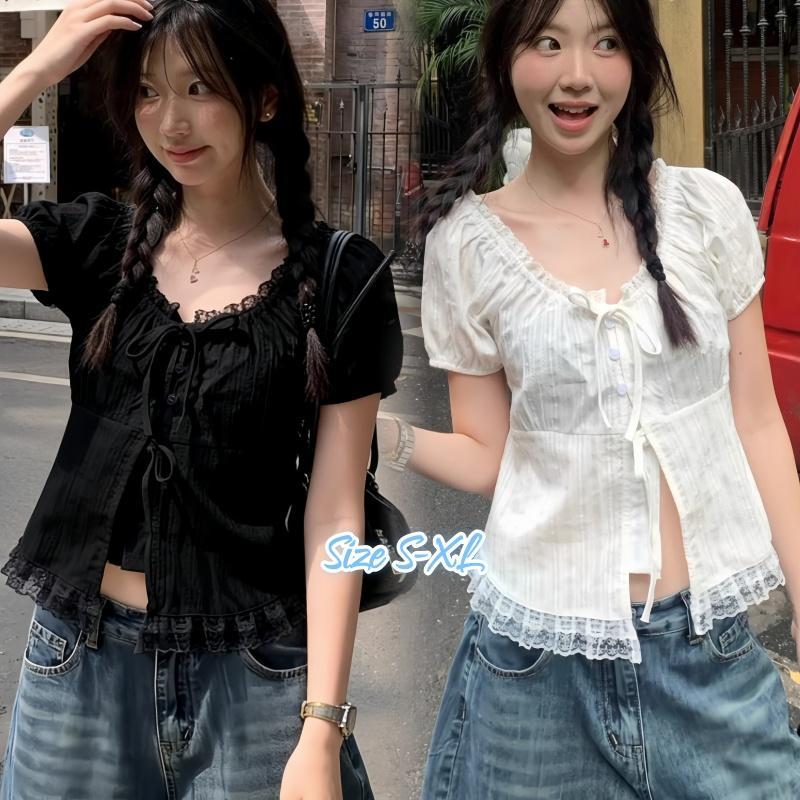 Dode W712#เสื้อผู้หญิงแขนสั้นสไตล์เกาหลี ตกแต่งด้วยลูกไม้และมีสายผูกเอว ดีไซน์เก๋ไก๋ไม่ซ้ำใคร เหมาะสำหรับใส่ในฤดูร้อน