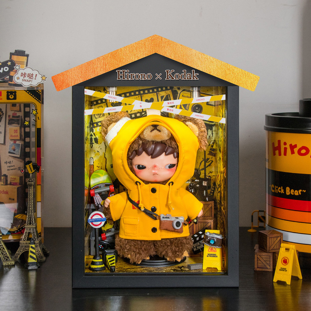 เหมาะสําหรับ Kodak Ono Hirono x Kodak Kadak หมีน้อยป่าตุ๊กตาจี้ฉากจัดเก็บกล่องแสดง