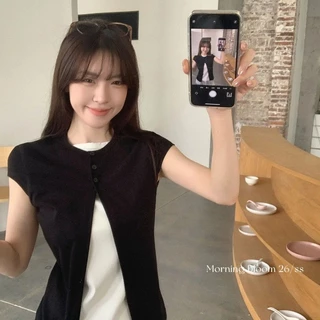 เสื้อเวสต์ถักไร้แขน คอกลมกระดุมหน้า ผ่าปลาย สไตล์สองชั้นปลอม สีดำเรียบหรูฤดูร้อน
