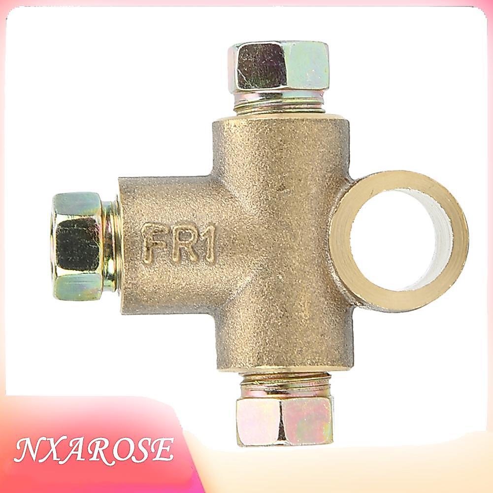 Nxarose Suuonee เบรค TEE 3-Way T-Shape เหมาะกับ 3/16in ท่อและ M10 เกลียวตัวเชื่อมต่อสายรถยนต์พร้อมถั่วตัวผู้ 3 ตัวสำหรับการติดตั้งง่าย
