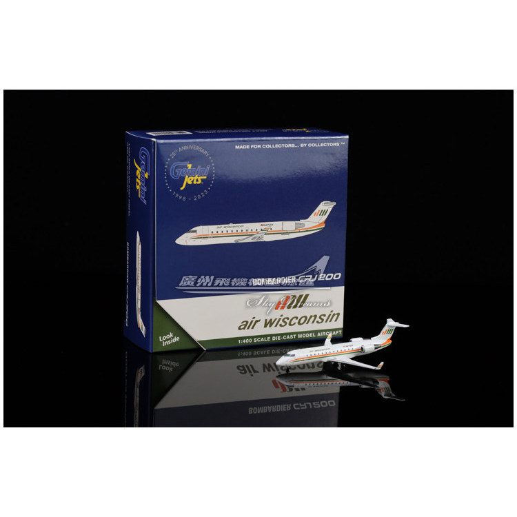 [] GeminiJets GJAWI2211 Wisconscon Star Airlines CRJ-200LR N471ZW 1: 400