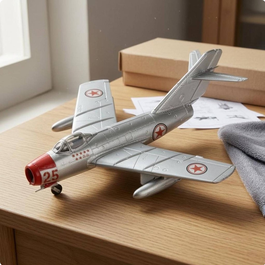 Red Nose MiG-15 Model Silver Finish Jet Fighter Model หลังคาใส