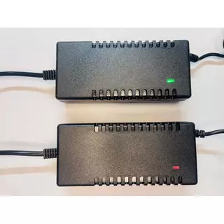 Battery Charger อแดปเตอร์ชาร์จ แบตลิเธียม DC 21V 2A (ใหญ่)เต็มแล้วตัด มีไฟสถานะชาร์จแบตเต็ม