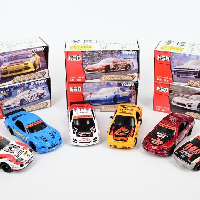 การ์ด TOMY TOMY D1GP Drift Competition Special Note 1: 64 D1GP Drift Competition ครบชุด 6 คัน กล่อง 